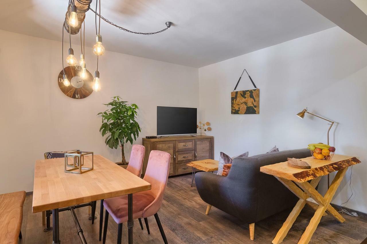 Apartment Olga Póla Kültér fotó